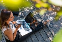 Online Dershane’nin Avantajları ve Dezavantajları Nelerdir? Neden Online Eğitim Tercih Etmeliyiz? Online Dershane, Online Eğiitim, Nettekurs